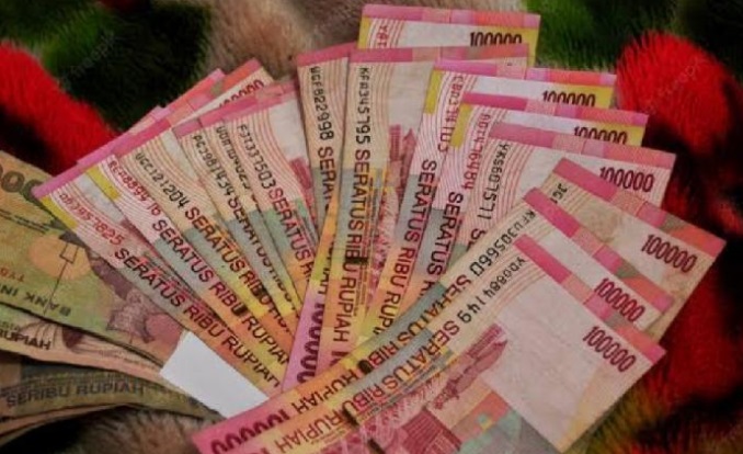 Proses Transaksi Uang oleh Bandar Togel Online Nakal